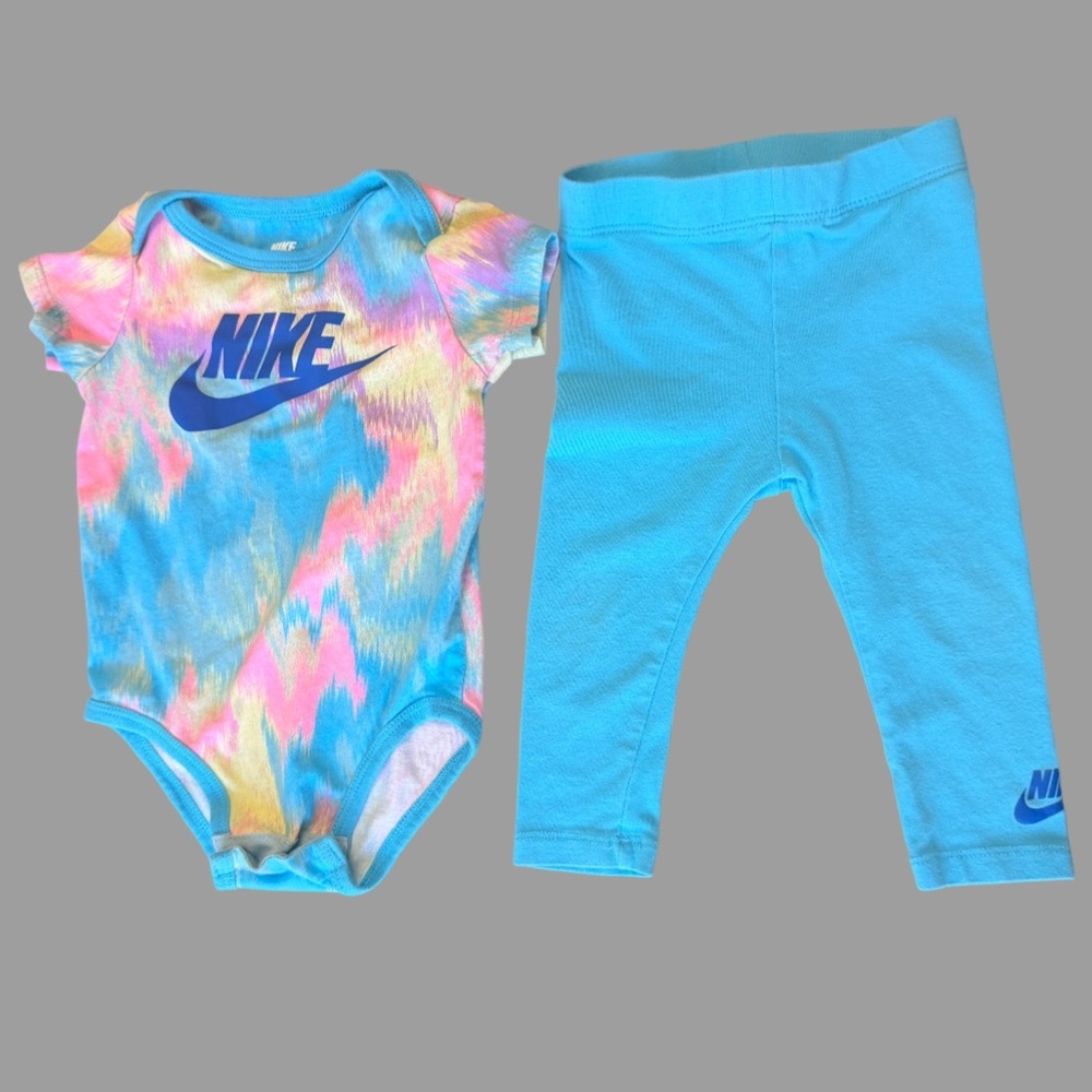 Nike Baby Girl Outfit Bundle | 4 Pieces | Pink and Blue | 12 Months | Like New - Picture 3 of 3
